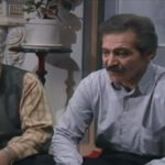 سیامک اطلسی در کنار محمد علی کشاورز در سریال قدیمی پدر سالار
