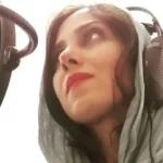 آزاده اکبری