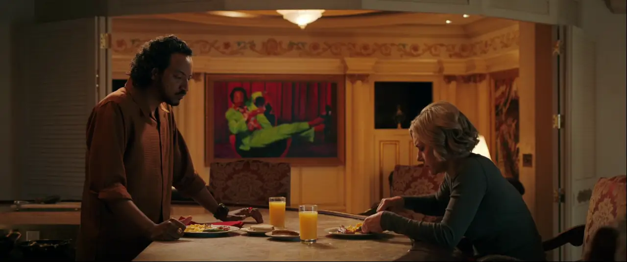 نقد قسمت ۶ پلوریبوس